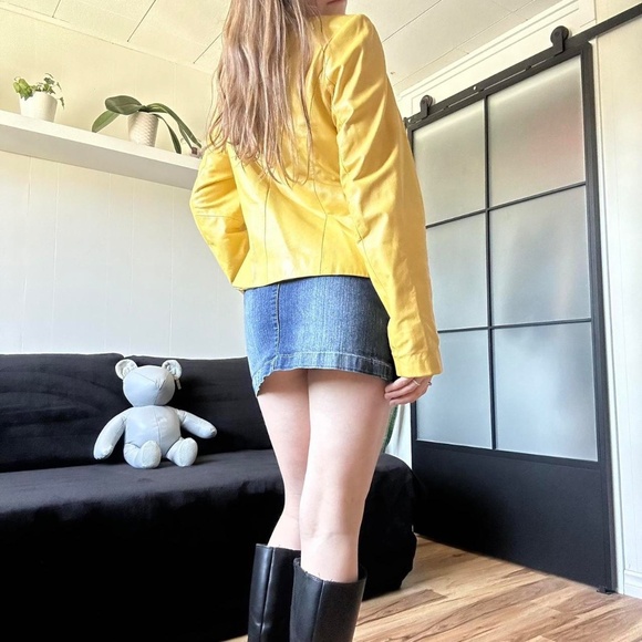 Vtg 1990s Rare Yellow Genuine Leather Double Zip Jacket - Crop Fit - Picture 8 of 8